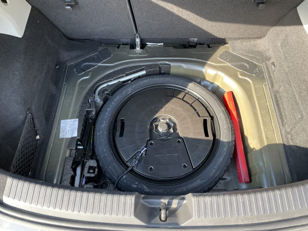 Wygłuszenie bagażnika - Seat Leon 3 (5F, Hatchback) 4